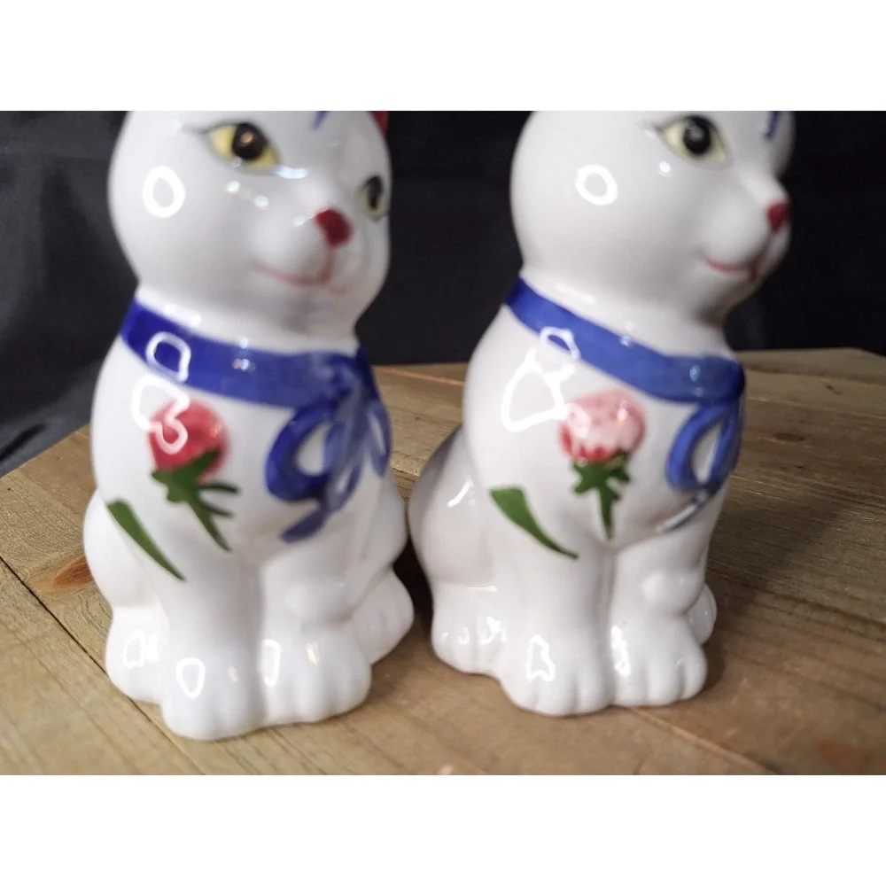 Vintage Lenox Ceramic Cat Salt and Pepper Shakers 
